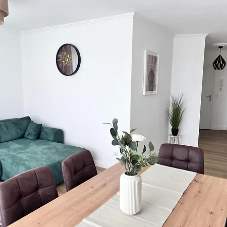 Lord Nelson 101 * Cuxhaven